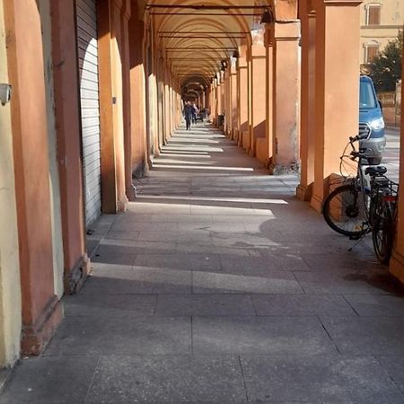 Saragozza Guest House Bologna Bagian luar foto