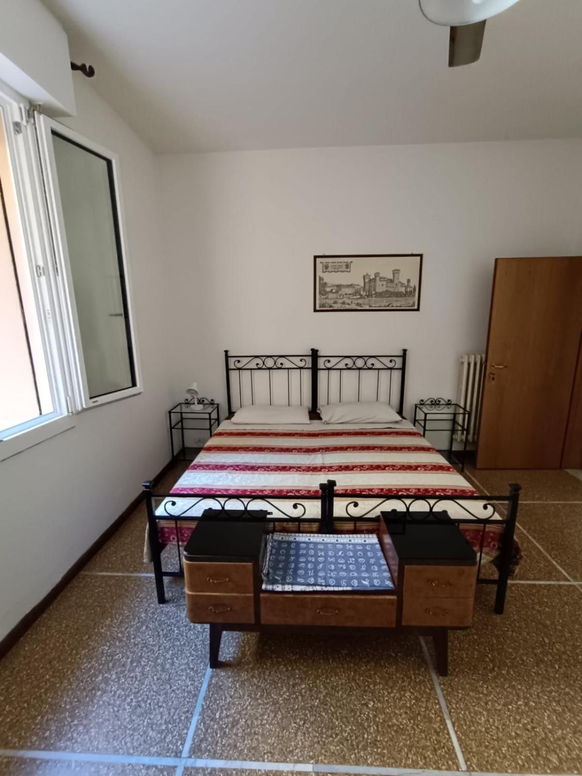 Saragozza Guest House Bologna Bagian luar foto