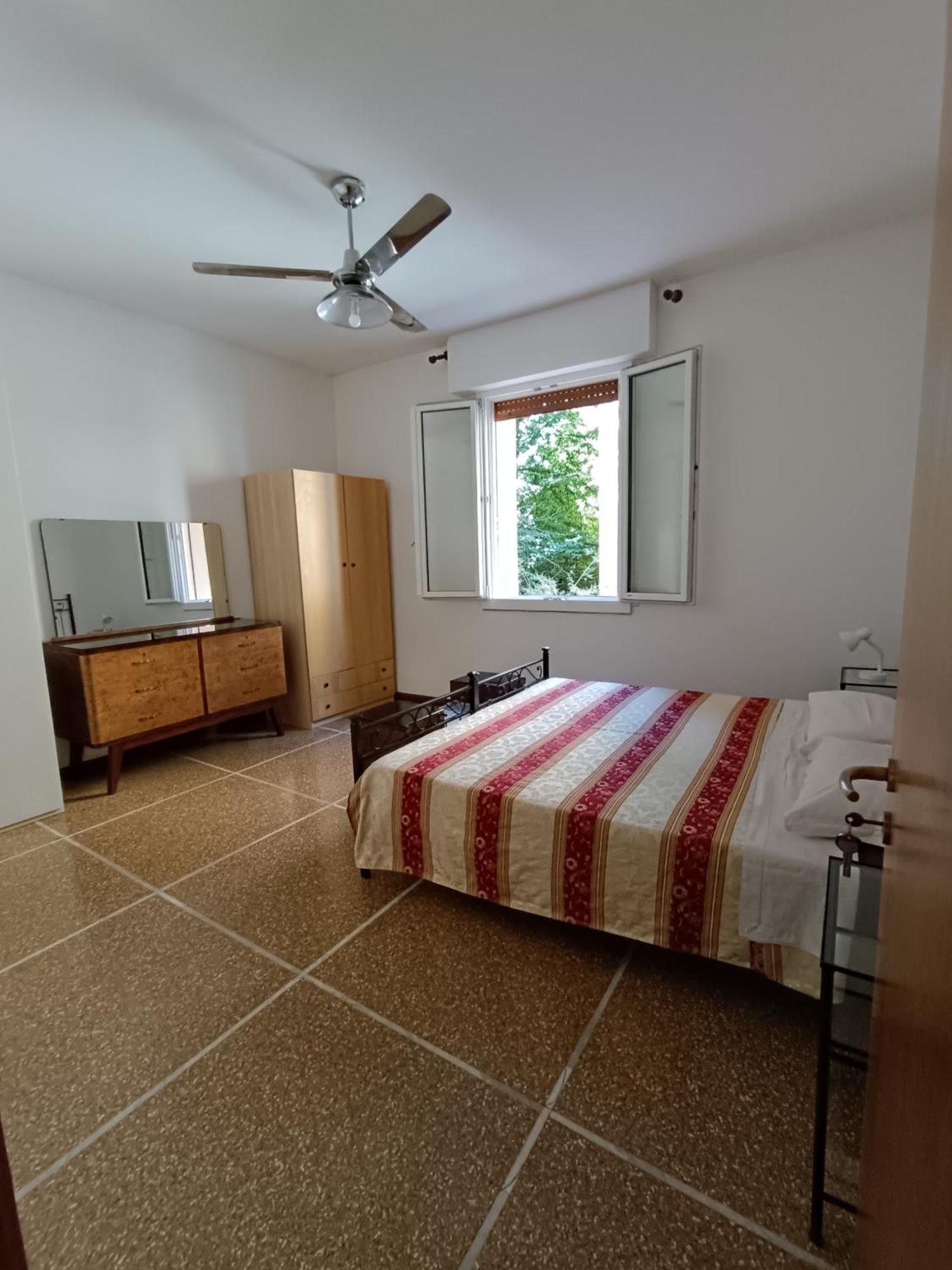 Saragozza Guest House Bologna Bagian luar foto